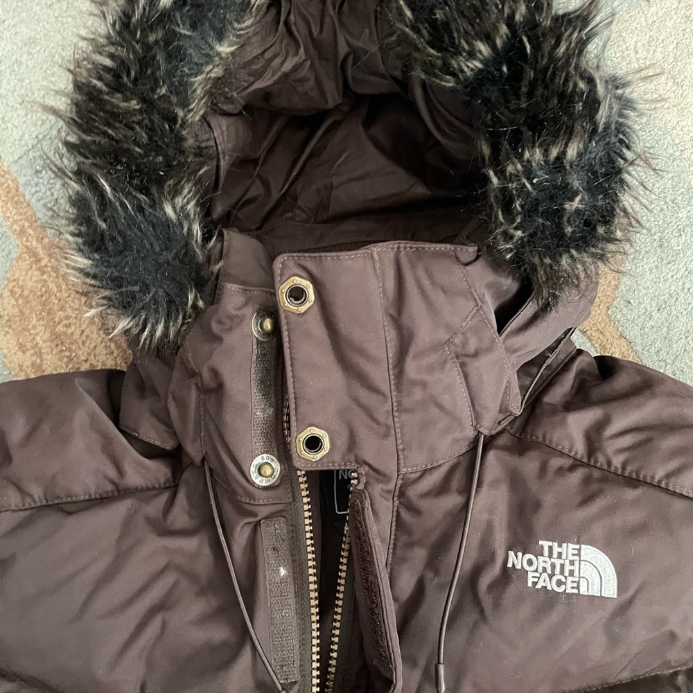 North Face down jacket - Picture 9 of 16